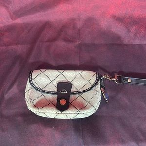 wristlet by D&B